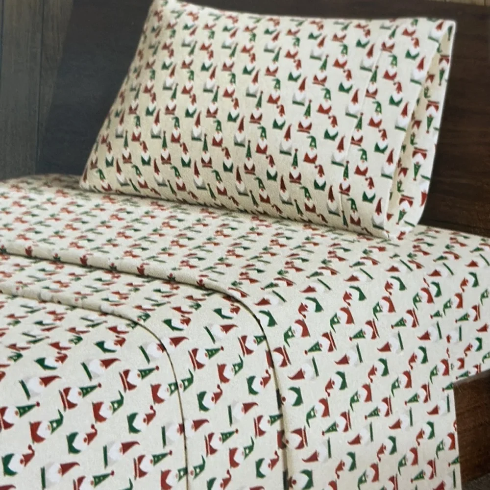 HUNTINGTON HOME GNOME Flannel Sheet Set.